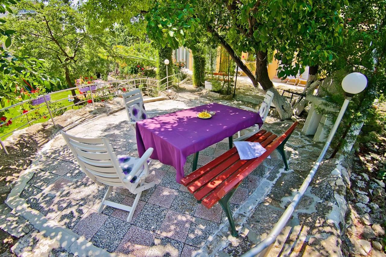 Дома для отпуска Villas Sequoia Золотые Пески-14