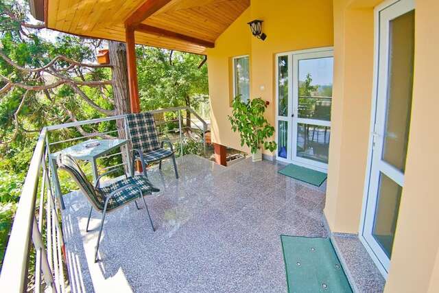 Дома для отпуска Villas Sequoia Золотые Пески-28