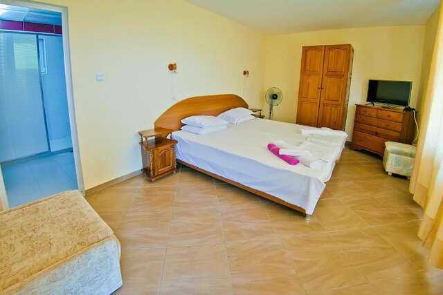 Дома для отпуска Villas Sequoia Золотые Пески-49